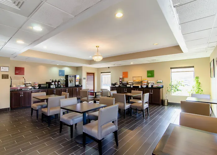 Clarion Pointe Apex - Holly Springs